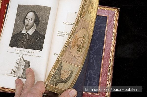 Скрытые Иллюстрации на Обрезах Старинных Книг. 15174-3
